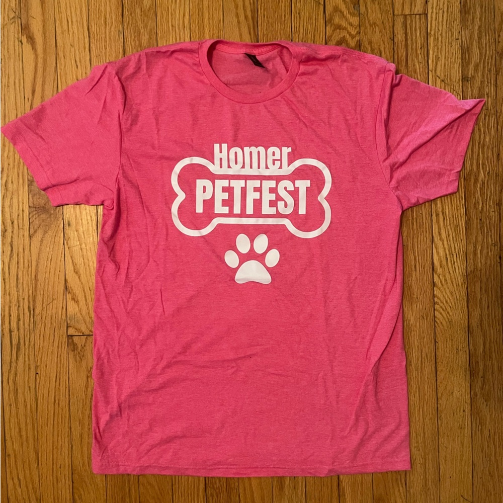 Gildan Pink Crew Neck T-Shirt